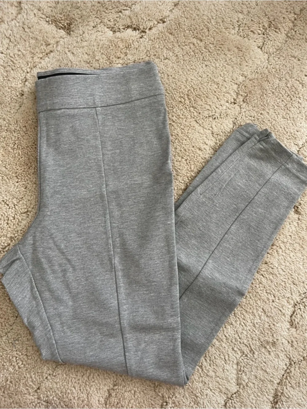 a new day Woman’s Heather Gray Stretch Leggings Sz Large Activewear Athletics